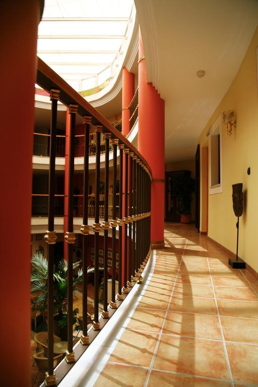 Ele Santabarbara Hotel Кастиеха де ла Куеста Екстериор снимка