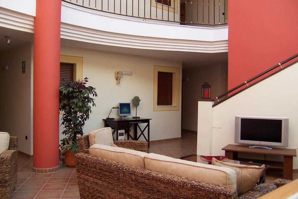 Ele Santabarbara Hotel Кастиеха де ла Куеста Екстериор снимка